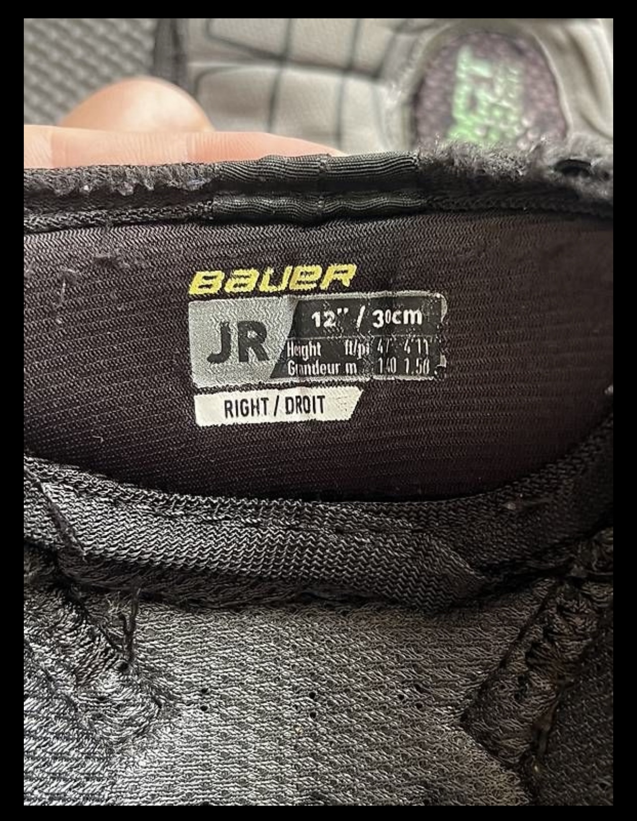 BAUER MACH Hockey shin guard JR M