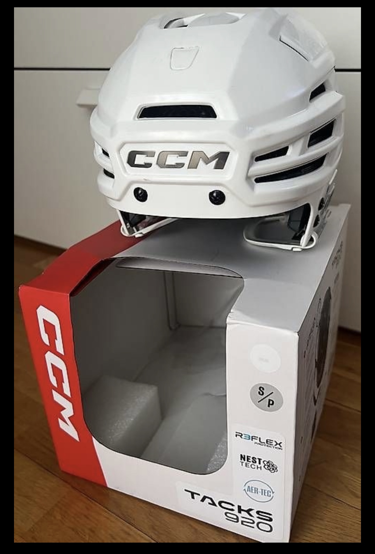 CCM TACKS 920 Helmet without cage S White