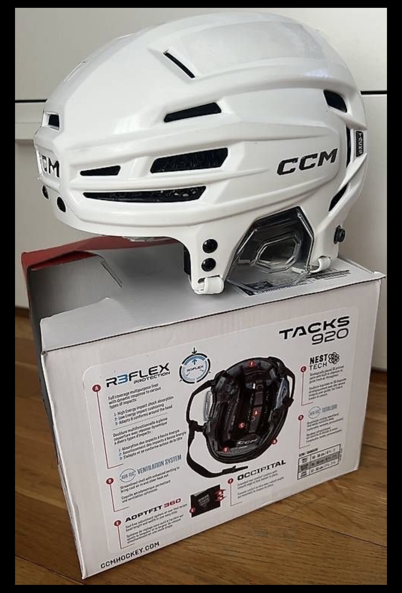 CCM TACKS 920 Helmet without cage S White