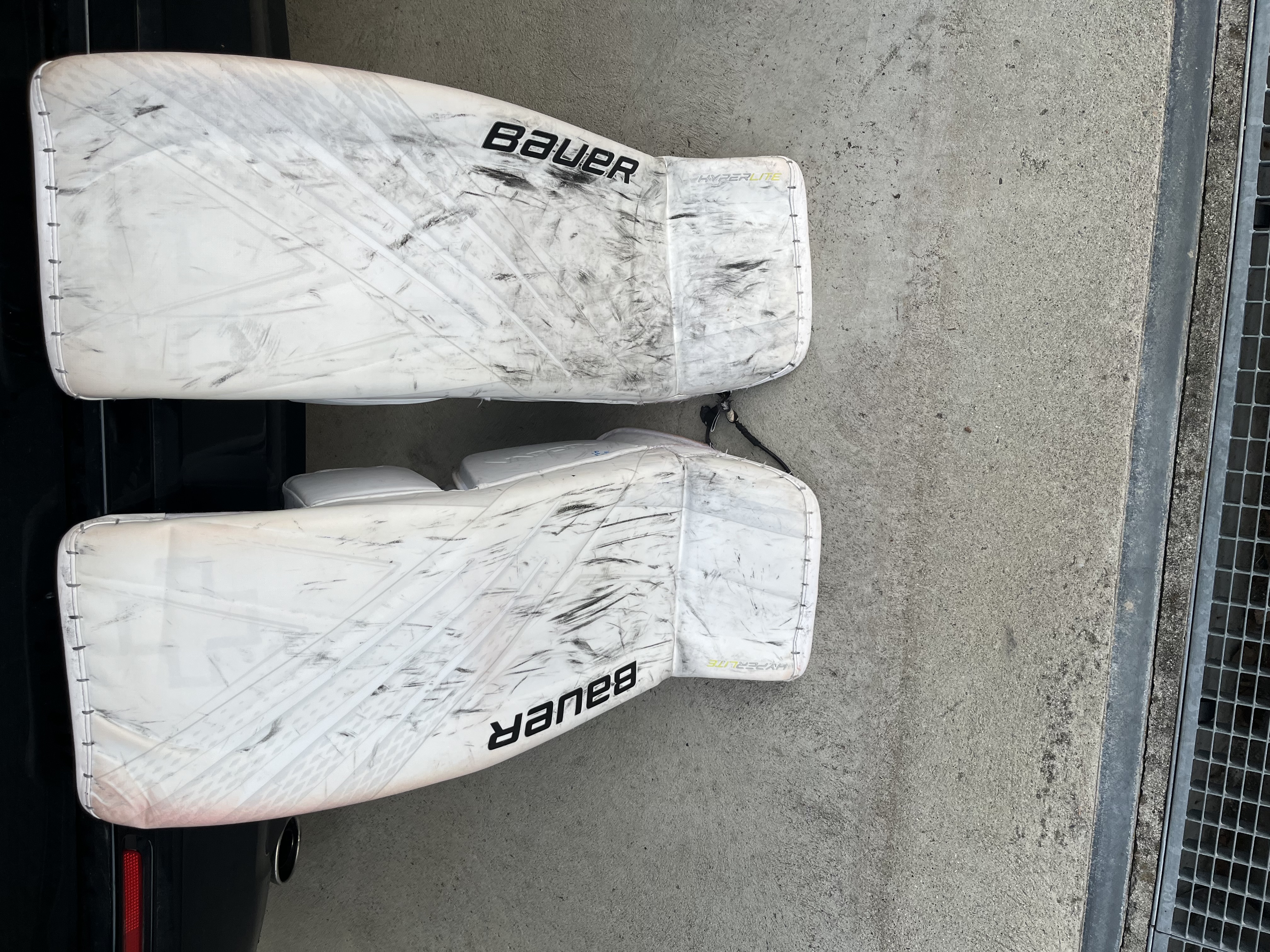 Gambali Bauer Hyperlite