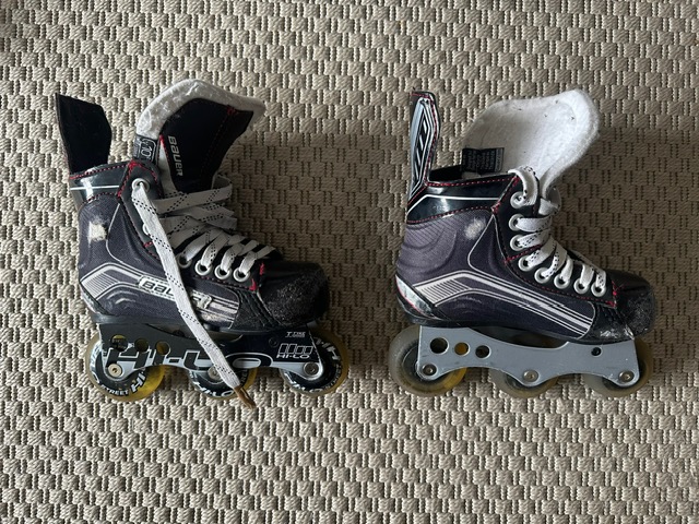 Pattini inline BAUER Vapor X300 R / Y 10 regular (cm 28) - ruote HI-LO Street