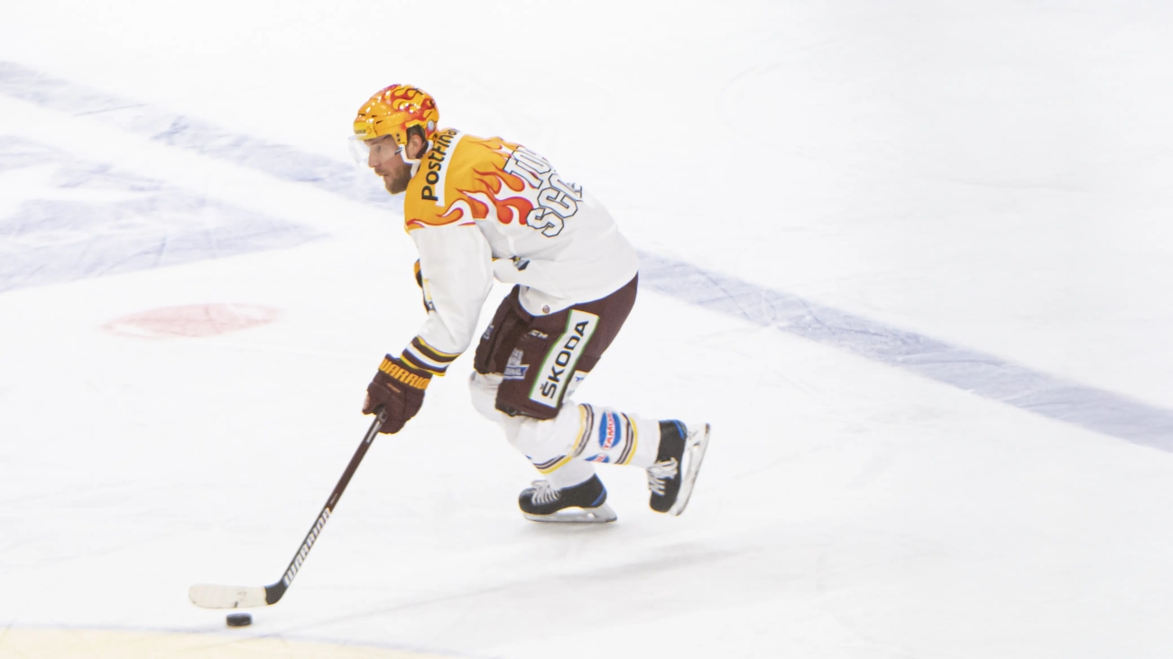 HCL reagiert auf Verletzungssorgen: Linus Omark verstärkt das Team